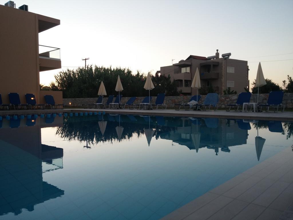 Gerona Mare Apartments 雅拉尼奥 外观 照片