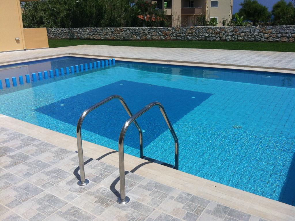 Gerona Mare Apartments 雅拉尼奥 外观 照片