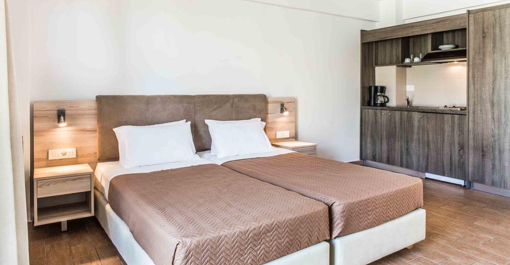 Gerona Mare Apartments 雅拉尼奥 外观 照片