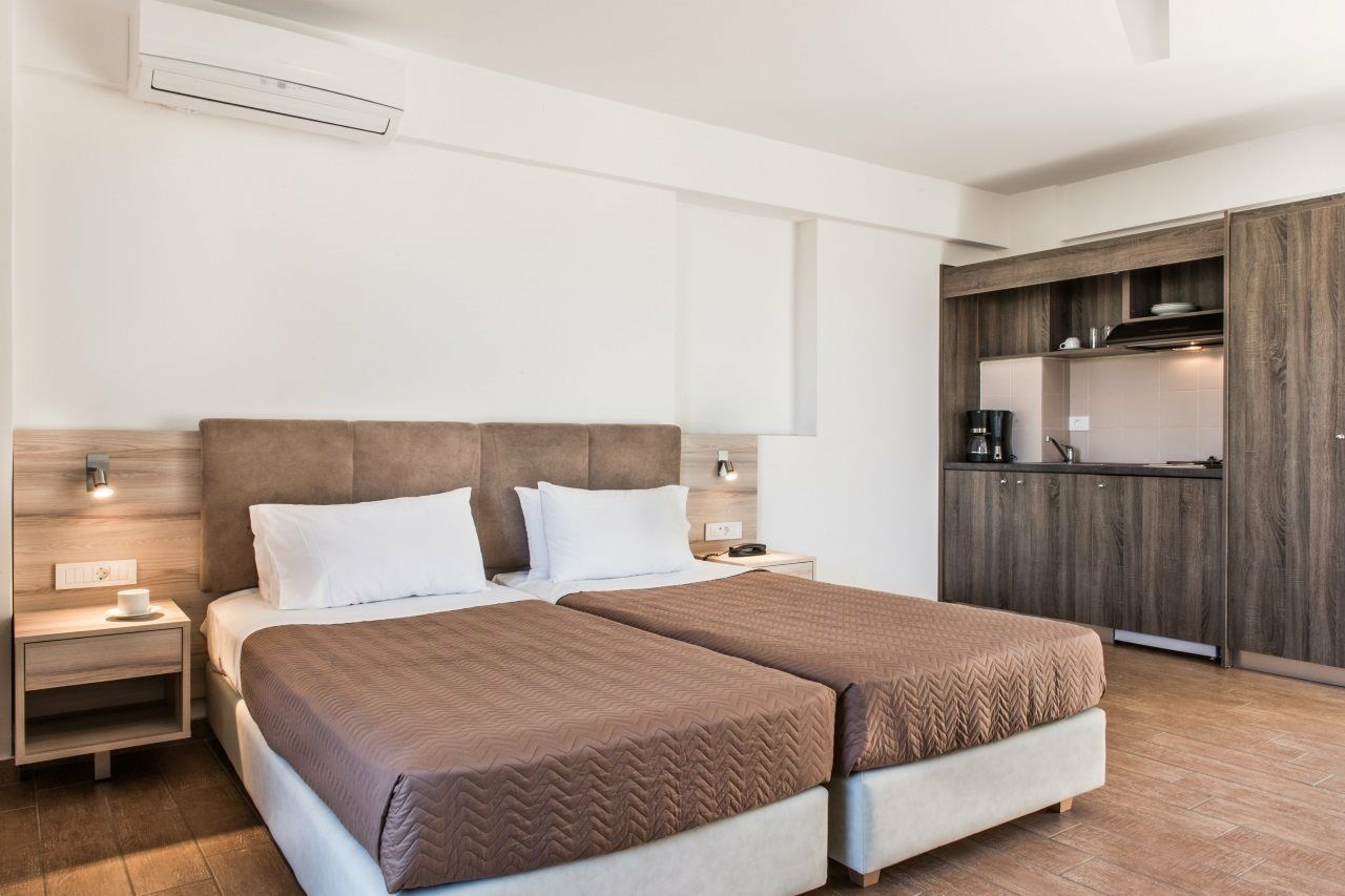 Gerona Mare Apartments 雅拉尼奥 外观 照片