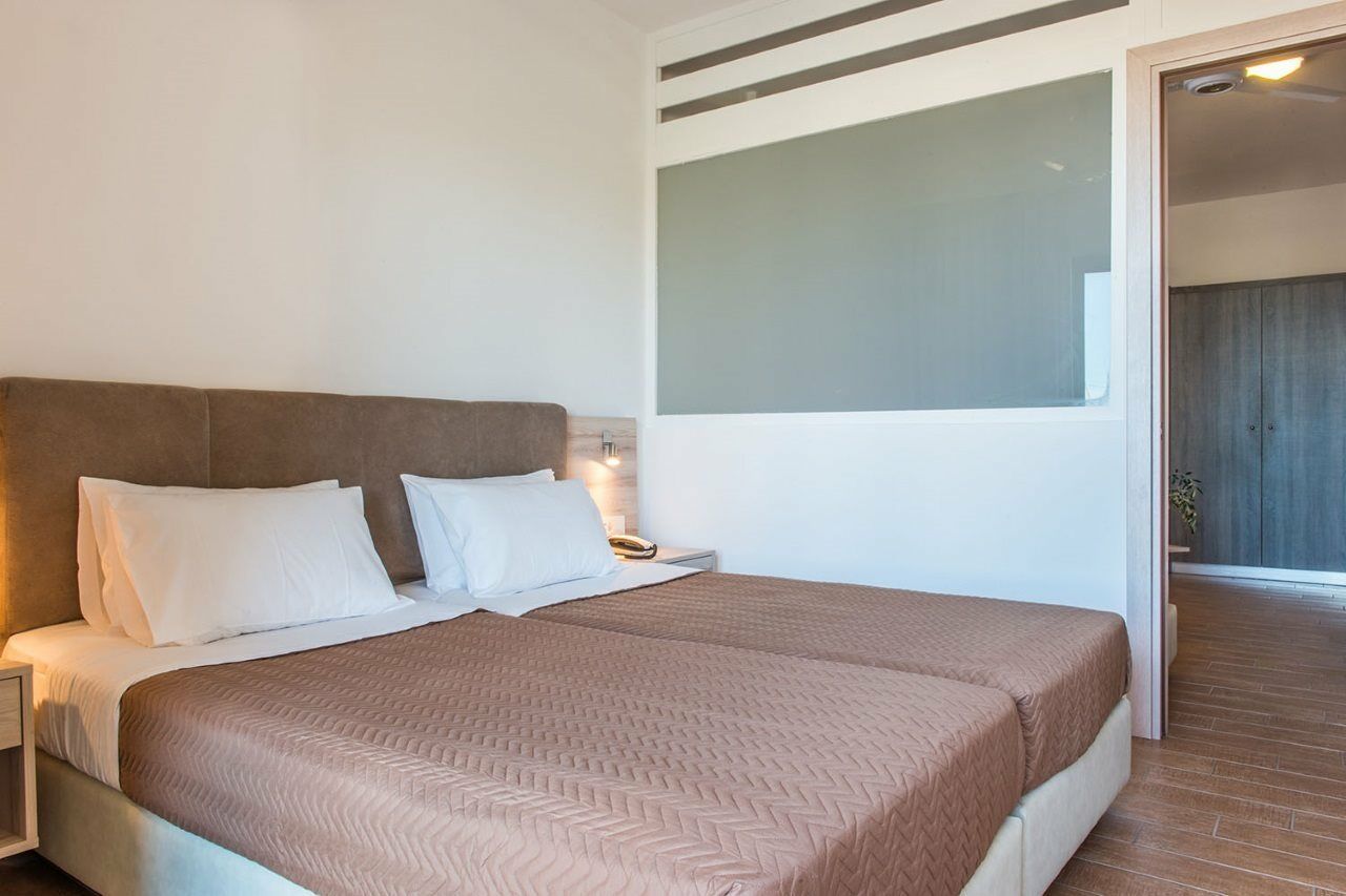 Gerona Mare Apartments 雅拉尼奥 外观 照片