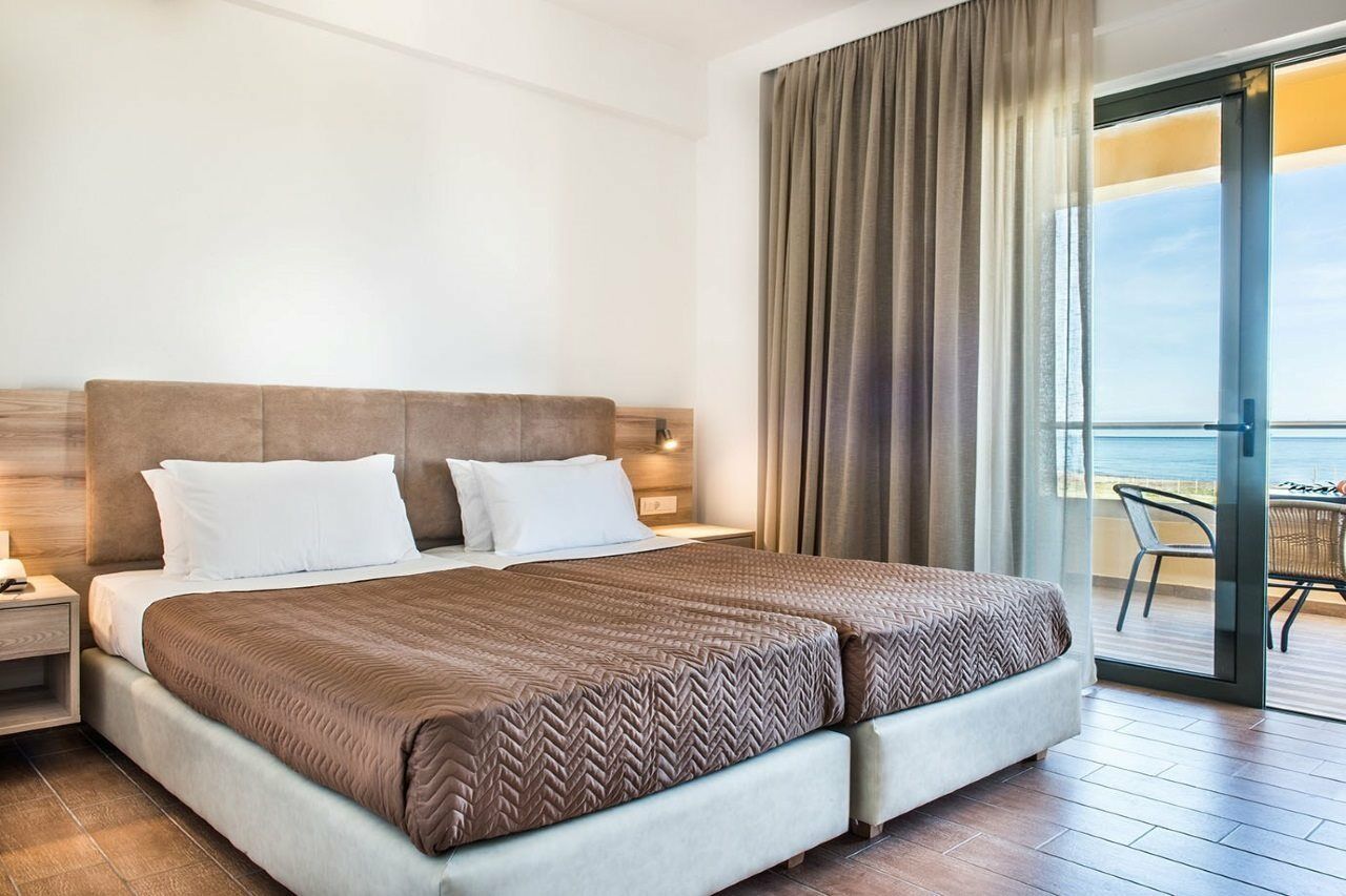 Gerona Mare Apartments 雅拉尼奥 外观 照片